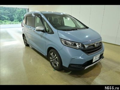 Минивэн гибрид 6 мест Honda Freed Hybrid кузов GB7 Crosstar